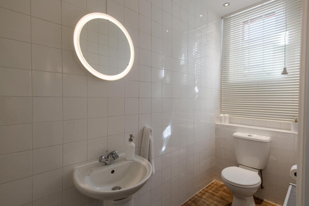 St. Lukes View, Shoreditch, By The Design Traveller Лондон Екстериор снимка