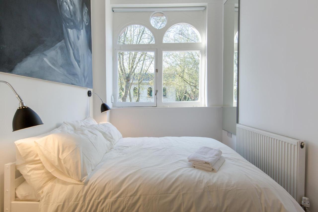 St. Lukes View, Shoreditch, By The Design Traveller Лондон Екстериор снимка