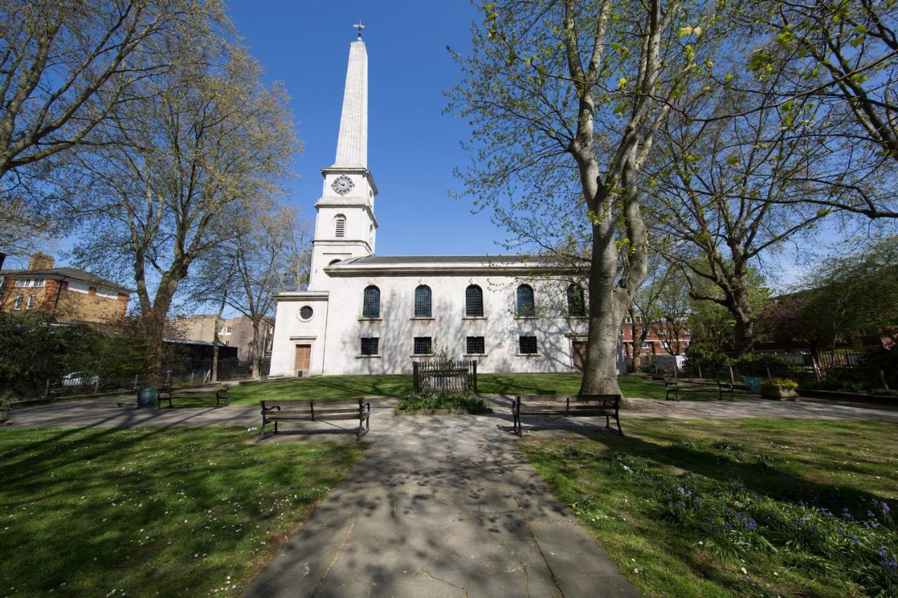 St. Lukes View, Shoreditch, By The Design Traveller Лондон Екстериор снимка
